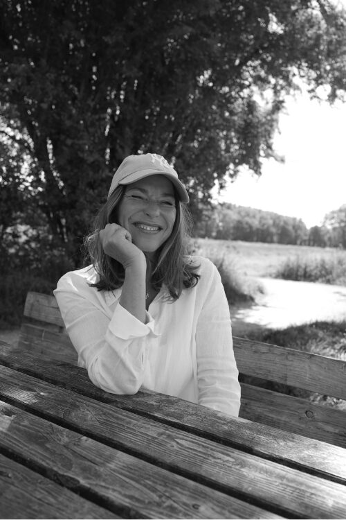 5 Linda Giese in schwarz weiß. Von der kosmischen Zwickmühle